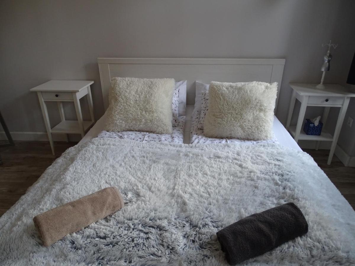 Veszprém Ovaros Apartman מראה חיצוני תמונה