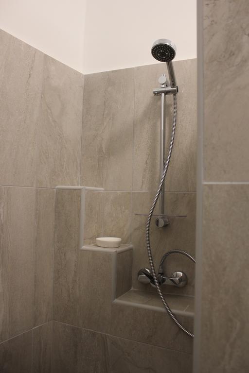 Veszprém Ovaros Apartman מראה חיצוני תמונה