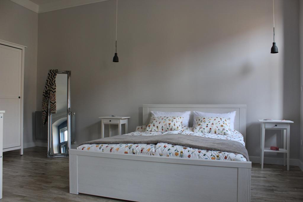 Veszprém Ovaros Apartman מראה חיצוני תמונה