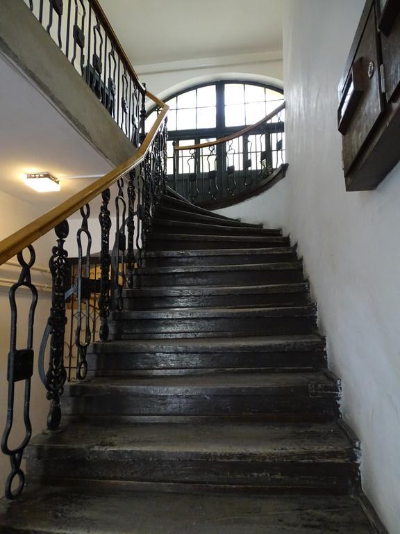 Veszprém Ovaros Apartman מראה חיצוני תמונה