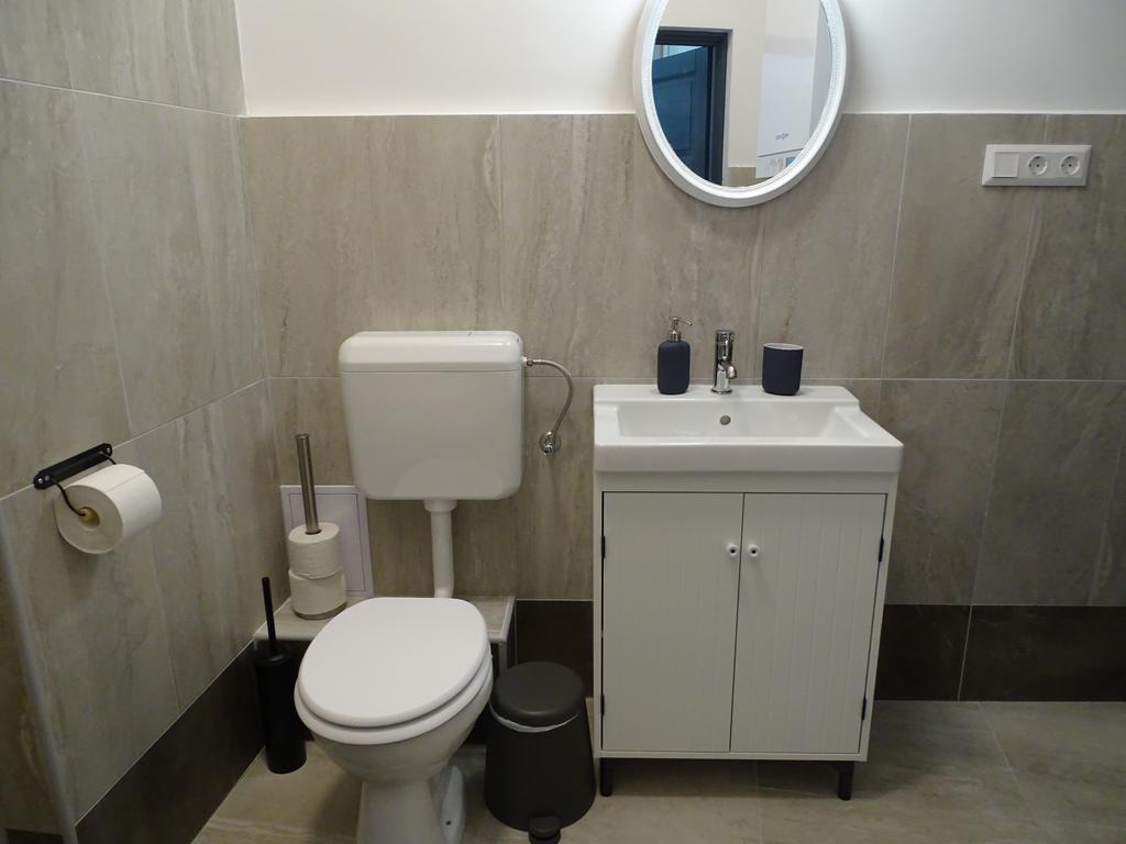 Veszprém Ovaros Apartman מראה חיצוני תמונה